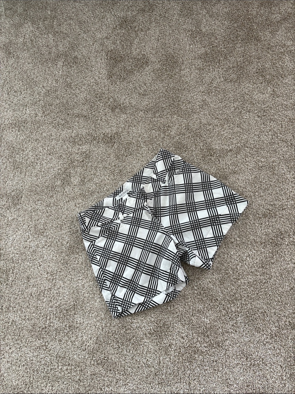 WHBM Black & White Plaid Tailored Shorts